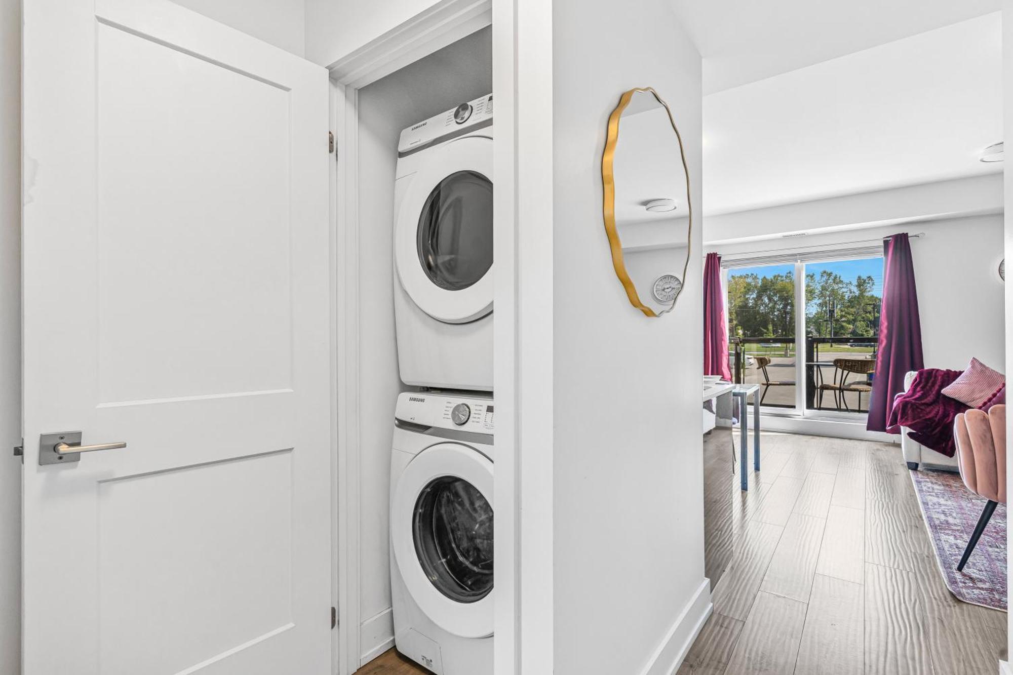 Vibrant 2br Gateway With Free Parking & 7 Mins To The Falls Apartment *