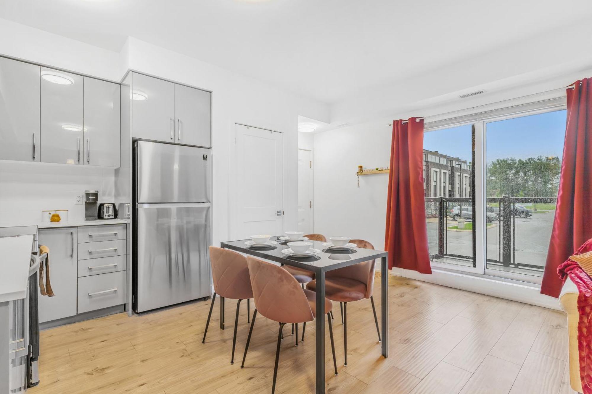 Vibrant 2br Gateway With Free Parking & 7 Mins To The Falls